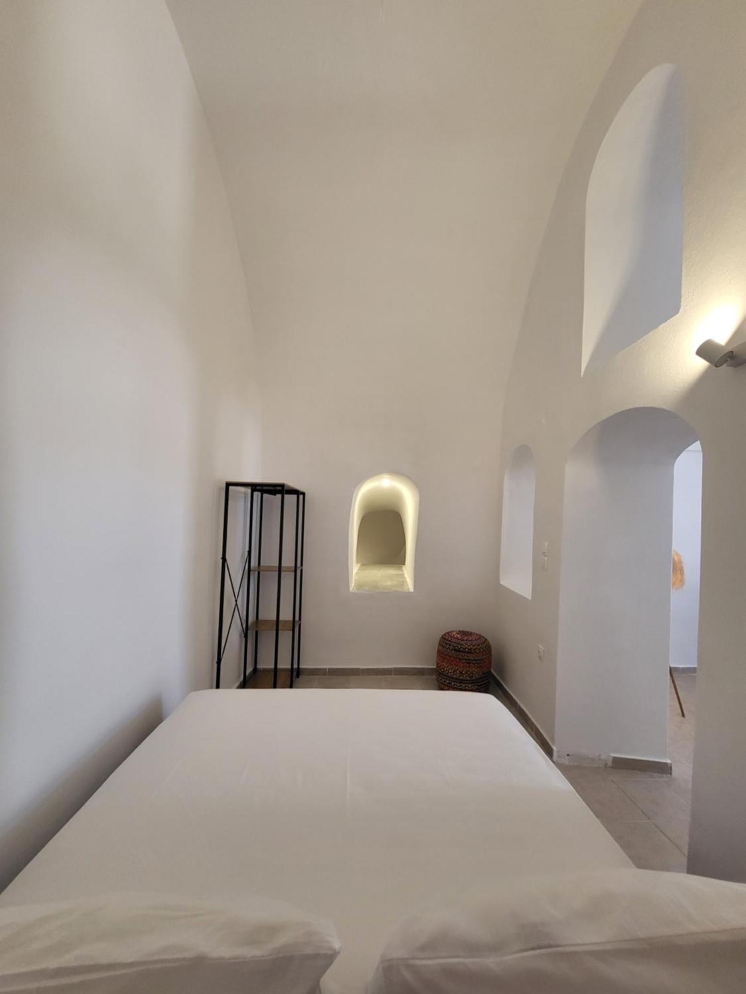 Luxury Cave Houses Mesaria Bilik gambar
